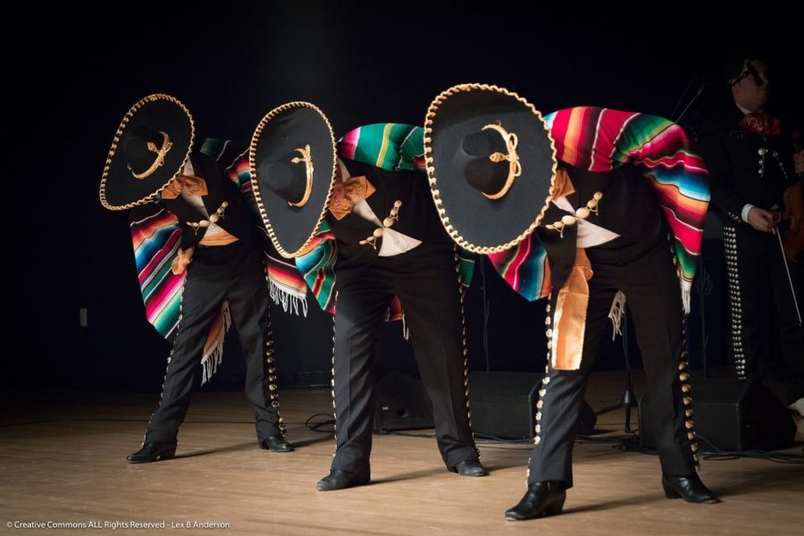 Mariachi Sol de Jalisco y Ballet Folklorico de las Americas se presentará en el Peerys Egyptian Theater el sabado, 17 de septiembre. (Fuente: Peerys Egyptian Theater)