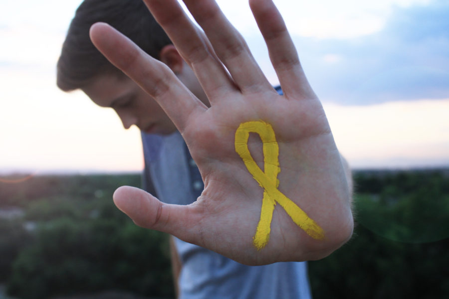 A yellow ribbon symbolizes suicide awareness and prevention. Weber State University holds a training to inform students on ways they can help prevent suicide. (Source: Jared Keener / flickr)