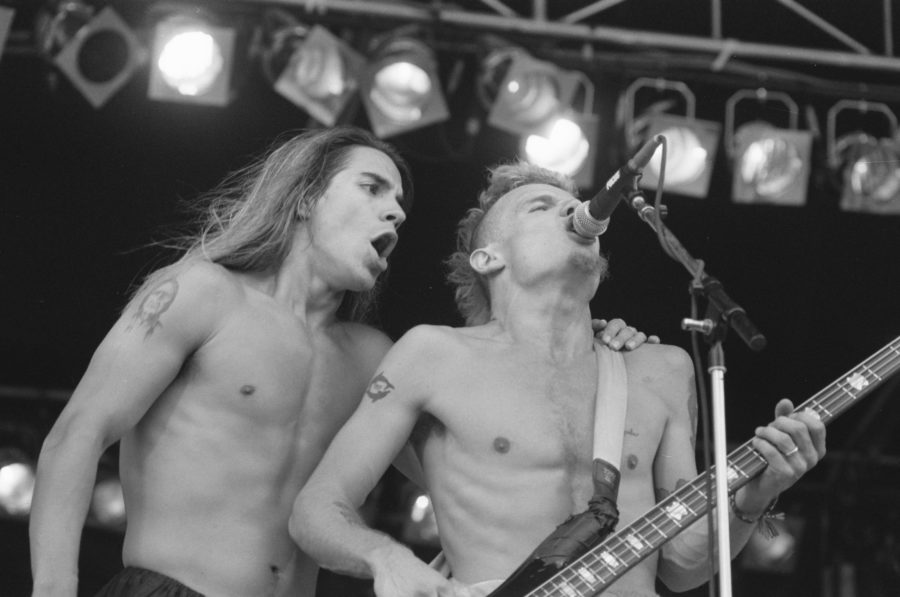 Red Hot Chili Peppers perform in Amsterdam in Aug. 1989. The Chili Peppers collaboration with Van Halen in Chickenfoot (Source: Rob C. Croes (ANEFO) / Wikimedia Commons)