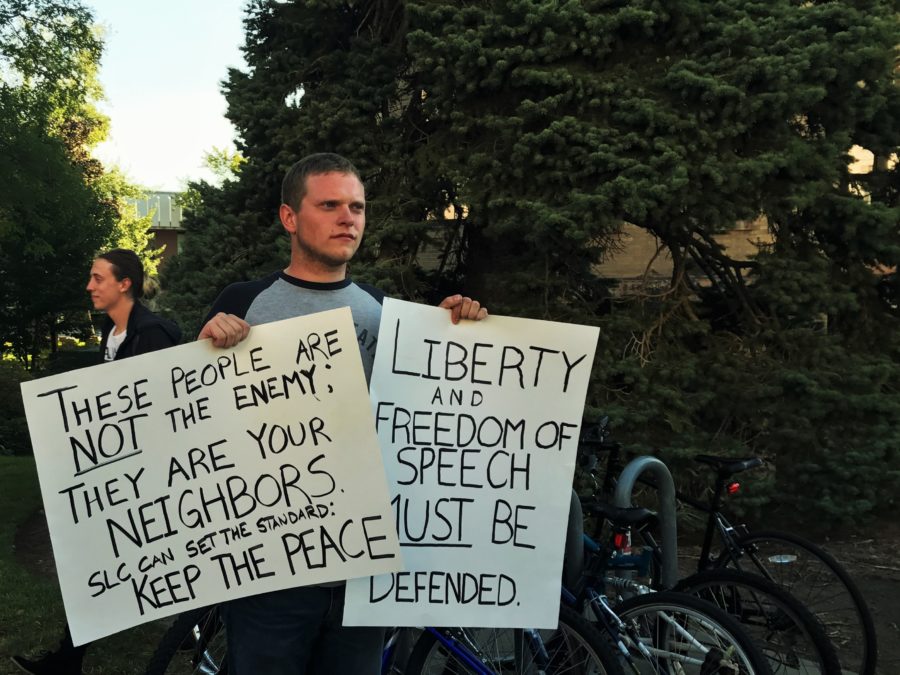 Free speech advocate Seth Kuhns encourages peaceful protesting during the Ben Shapiro speech at the University of Utah on Sept.  27. (Nina Morse / The Signpost)
