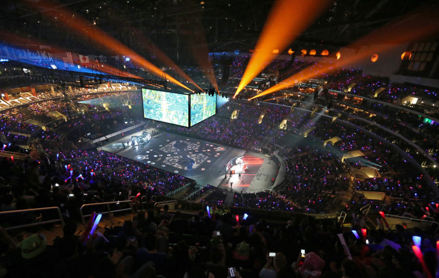 The lights go down as play begins before a large crowd at the League of Legends World Championship at Staples Center in Los Angeles on Saturday, Oct. 29, 2016. (Luis Sinco/Los Angeles Times/TNS)