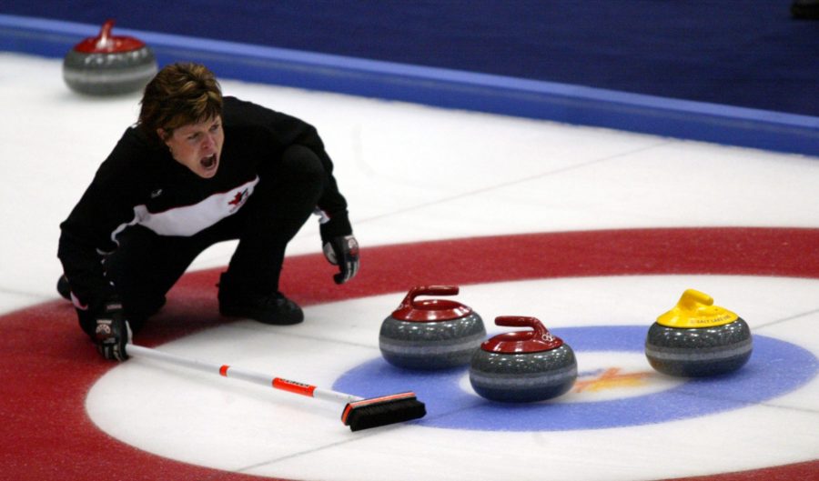 (KRT102) KRT SPORTS STORY SLUGGED: OLY-CURLING KRT PHOTOGRAPH BY MERI SIMON/SAN JOSE MERCURY NEWS (February 21) OGDEN, UT-- Julie Skinner, the Canadian Womens third, yells out instructions during the Olympic bronze medal contest against the US at the Ice Sheet in Ogden, Utah, Thursday February 21, 2002. Canada won 9-5. (SJ) AP NC KD BL 2002 (Horiz) (lde) (Additional photos available on KRT Direct, KRT/NewsCom or upon request)