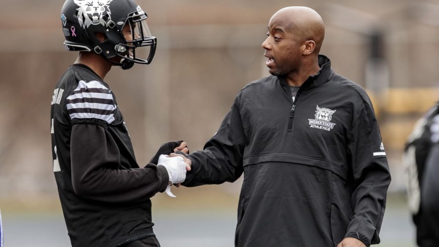 New Weber State safeties coach Joe Dale at WSUs spring practice (Weber State Athletics)