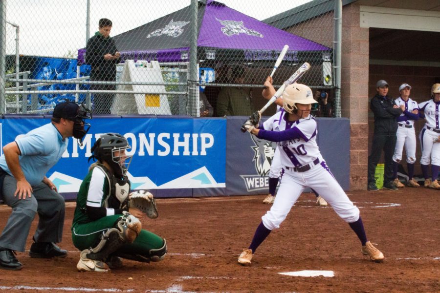 #10 Ali Belloc swinging for the wildcats. (Sara Parker / The Signpost)