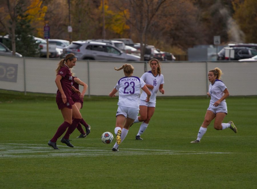 Weber State took on University of Montana in the semi-finals on Friday. (Kelly Watkins / The Signpost)
