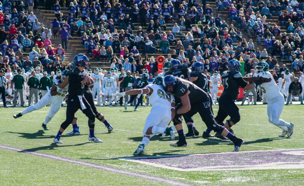 11-7 vs Sac State (Joshua Wineholt) (1 of 14).JPG