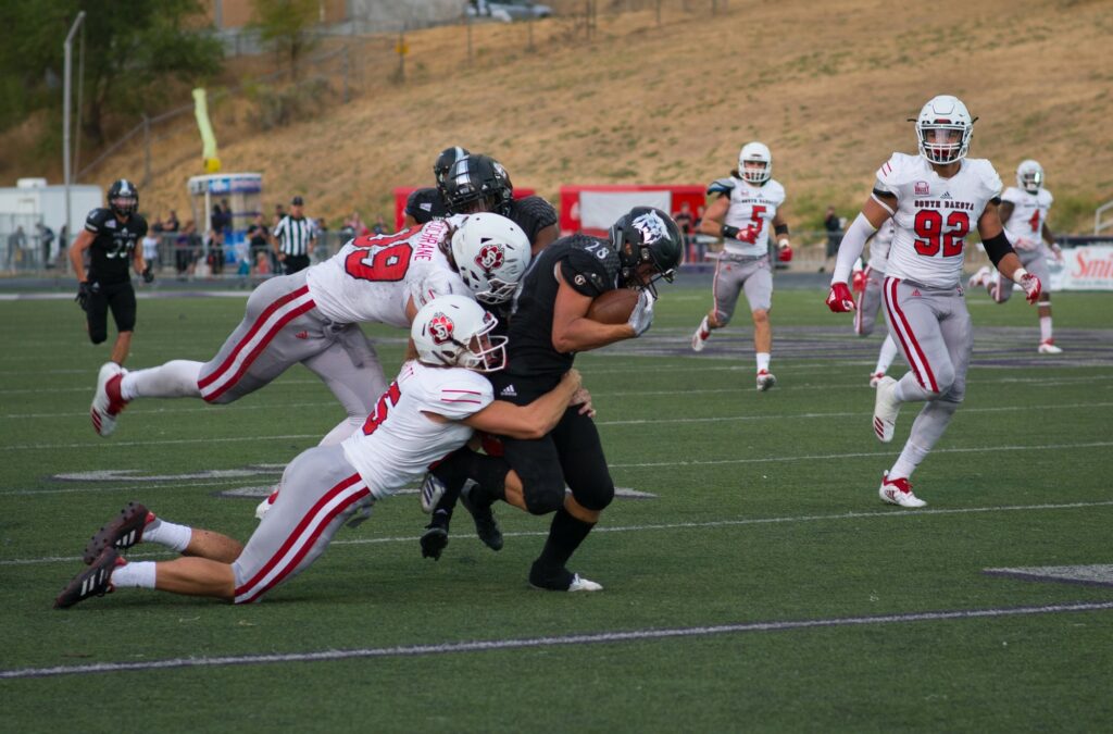 9-15 vs South Dakota (Joshua Wineholt) (10 of 10).JPG