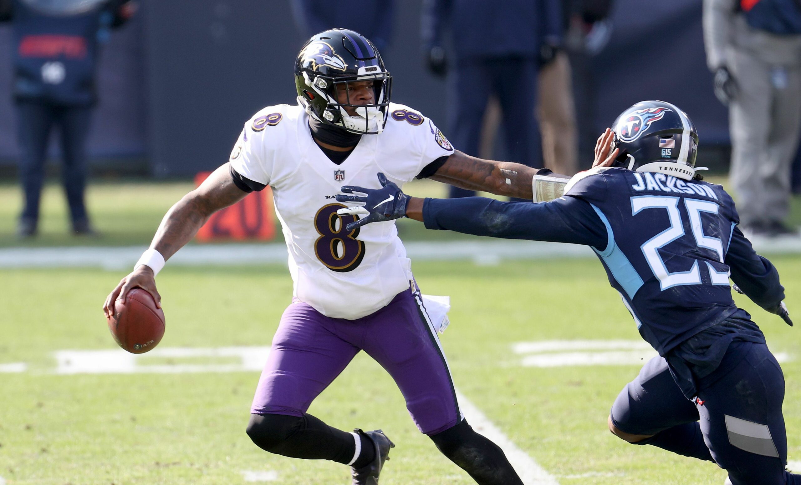 Lamar Jackson gets first playoff victory; Ravens hold Titans' Derrick Henry  to 40 yards - The Washington Post