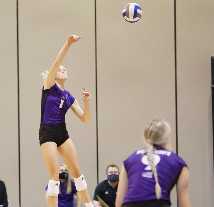 Senior Rylin Adams serves the ball back to the Wildcats opponents at the 2021 NCAA Tournament. Photo credit: Weber State Athletics