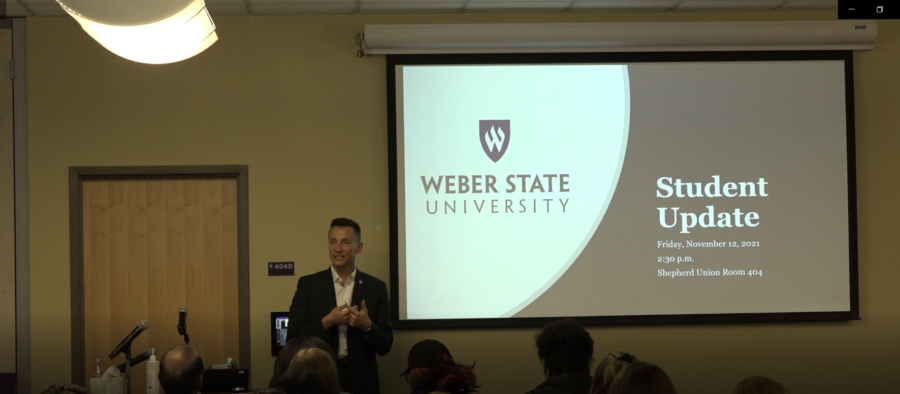 University President Brad Mortensen updates students on university progress toward making WSU a better campus for all students, staff and faculty at the Nov. 12 meeting. Photo credit: Jennifer Greenlee