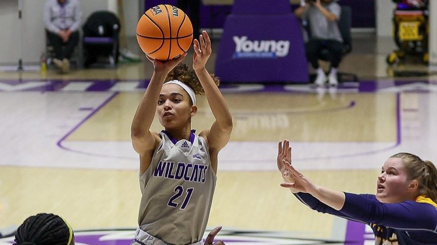 Wildcat Daryn Hickok shoots a free throw. Photo credit: Weber State Athletics