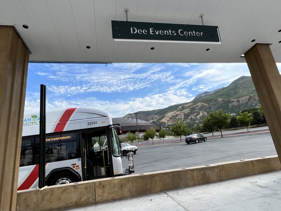 The+Dee+Events+Center+bus+stop.