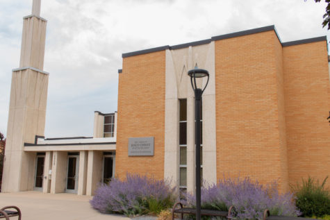 The front of the Institute building on Weber States Ogden campus. (Kennedy Camarena/ The Signpost)
