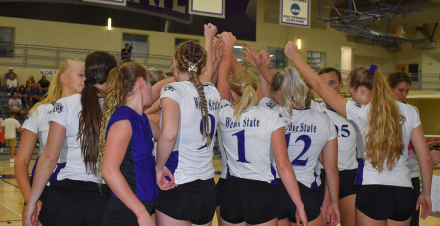 Weber+State+Wildcats+play+Utah+Valley+Wolverines+in+volleyball+game+in+the+fall+of+2021.