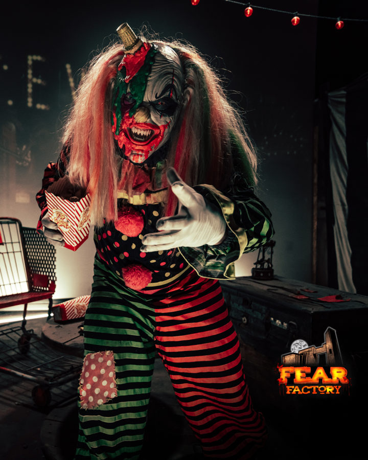 A clown scare actor from the Fear Factory.