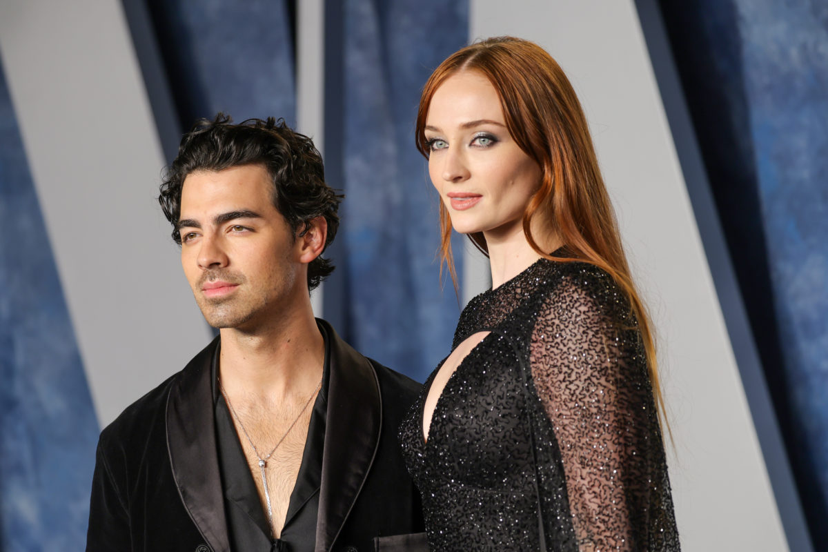Joe Jonas and Sophie Turner attend the 2023 Vanity Fair Oscar Party Hosted By Radhika Jones at Wallis Annenberg Center for the Performing Arts on March 12, 2023 in Beverly Hills, California. (Photo by Amy Sussman/Getty Images)