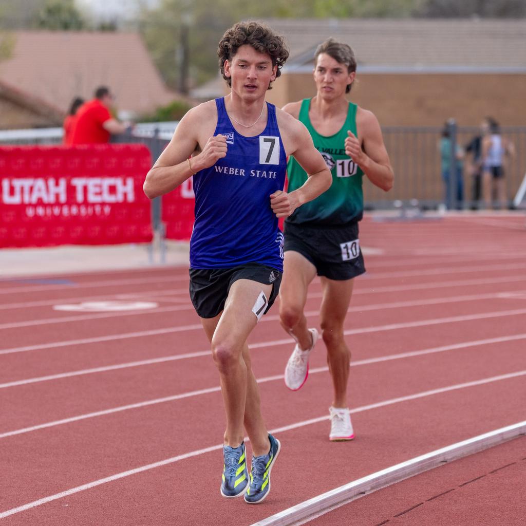 Weber State University Distance runner, TJ Warnick at the UTech Track and Field Invite Day 1. (Stan Plewe/Utah Tech Athletics)