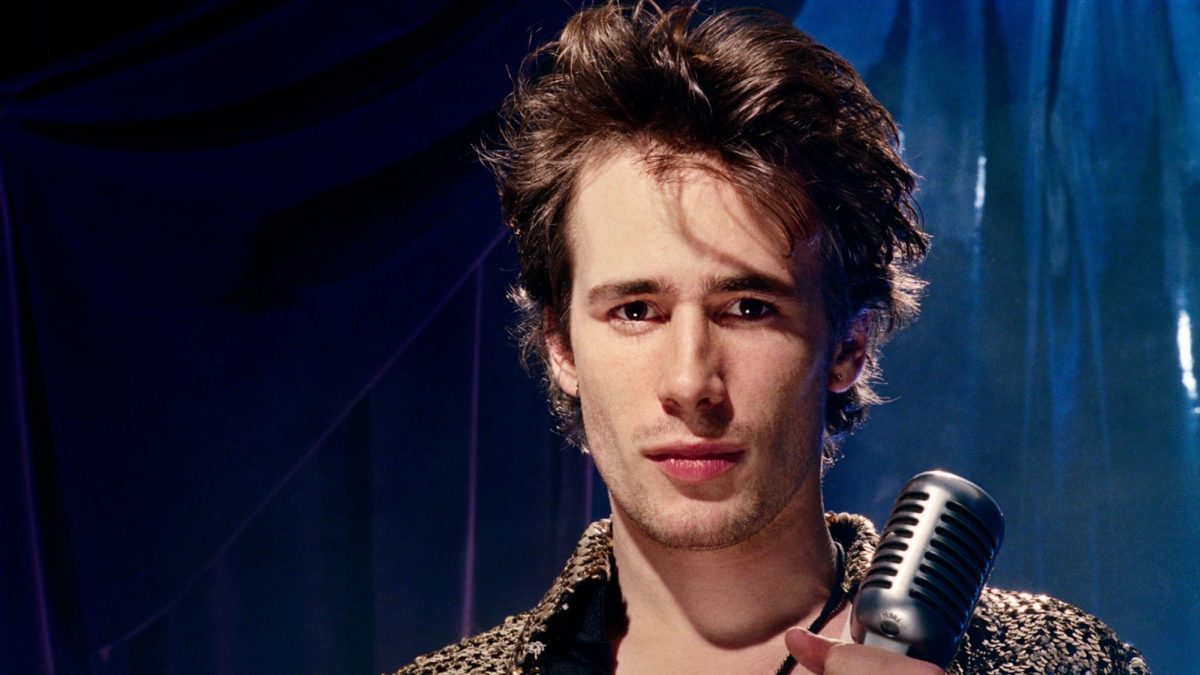 Jeff Buckley appears in It's Never Over, Jeff Buckley by Amy Berg, an official selection of the 2025 Sundance Film Festival. Courtesy of Sundance Institute.// Jeff Buckley en su aparición en "It's Never Over, Jeff Buckley" por Amy Berg, como una selección oficial del festival de cine Sundance. Cortesía del instituto de Sundance.