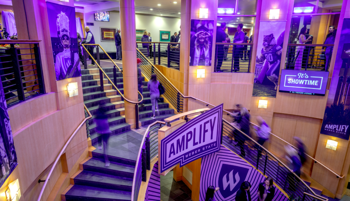 w// La Universidad de Weber State inicia la fase pública de la campaña para recaudar fondos con "Amplify Live", una velada para reconocer a los estudiantes, profesores, antiguos alumnos y simpatizantes el 9 de enero de 2026. Al comienzo de la velada, la Universidad Estatal de Weber había recaudado más del 60% del objetivo de 200 millones de dólares de la universidad.